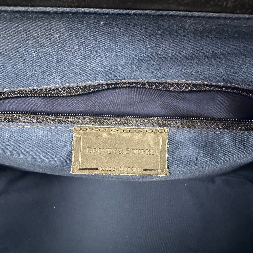 Dooney & Bourke Alto Black Leather Doctor Satchel Bag MB35 BL Made in Italy - Picture 7 of 10